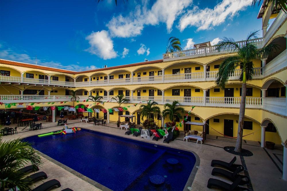 We Playa Hotel Плайя-дель-Кармен Екстер'єр фото