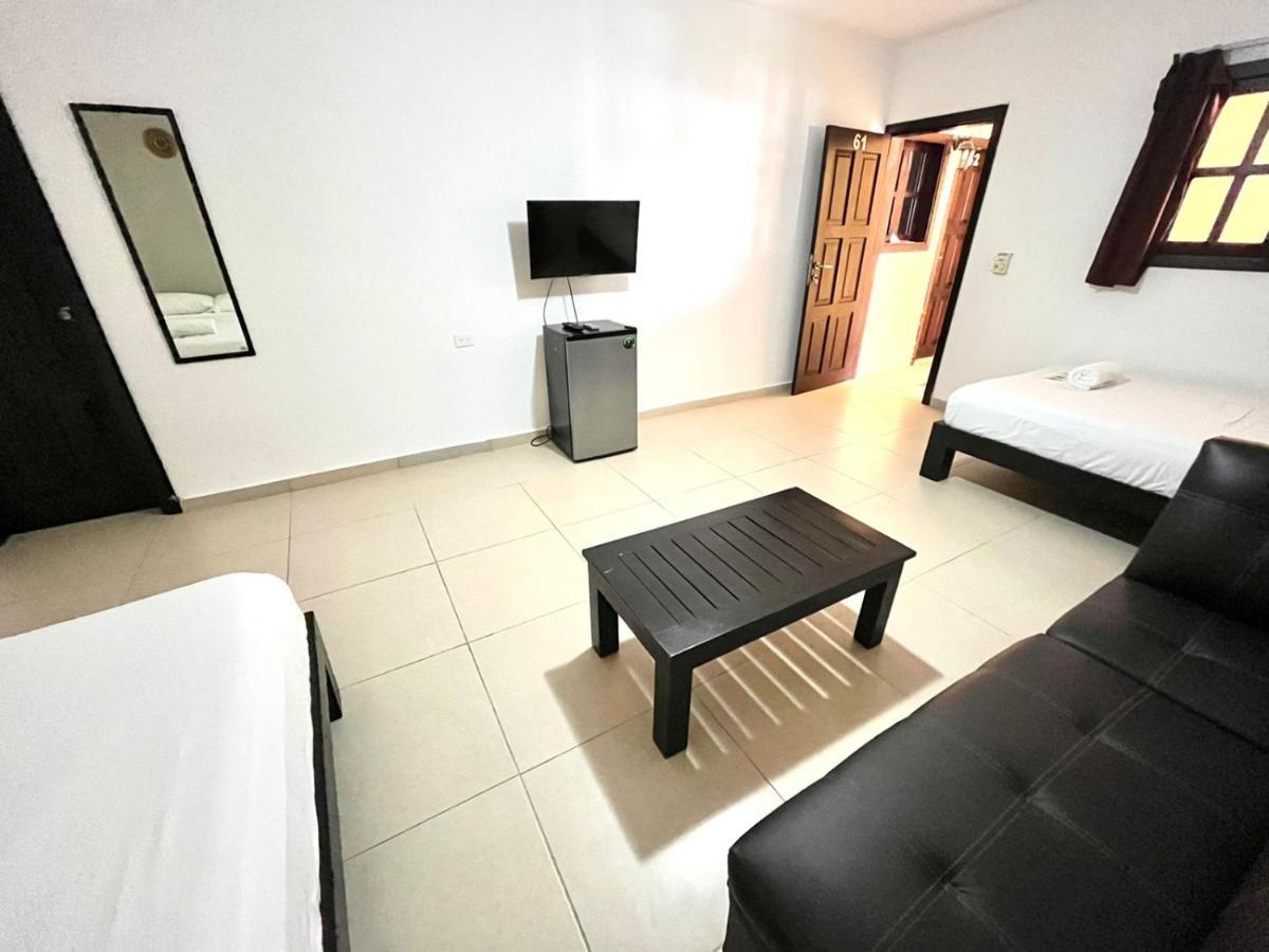 We Playa Hotel Плайя-дель-Кармен Екстер'єр фото